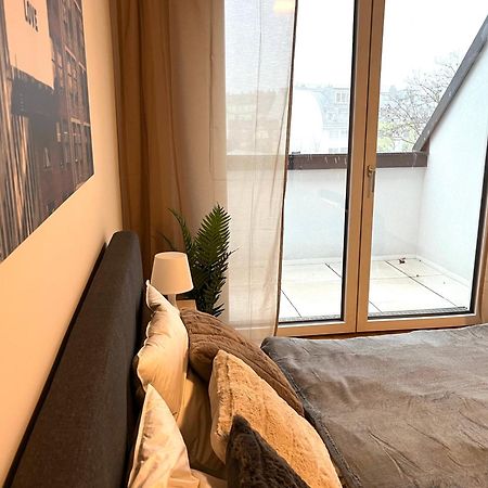 Free Parking / Brandnew With Air Condition And Balcony ウィーン エクステリア 写真